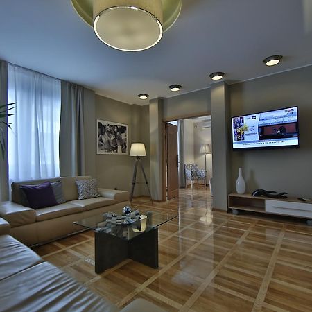 Aber Apartment Belgrado Buitenkant foto