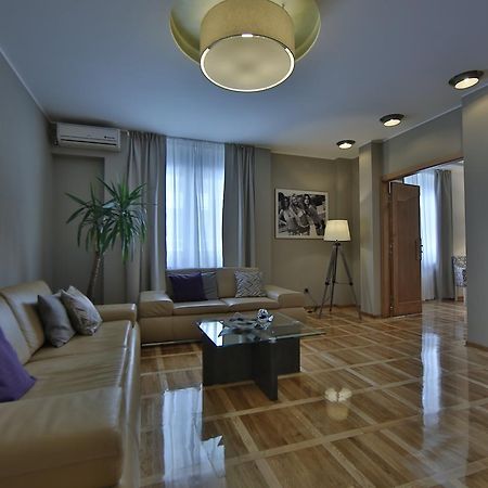 Aber Apartment Belgrado Buitenkant foto