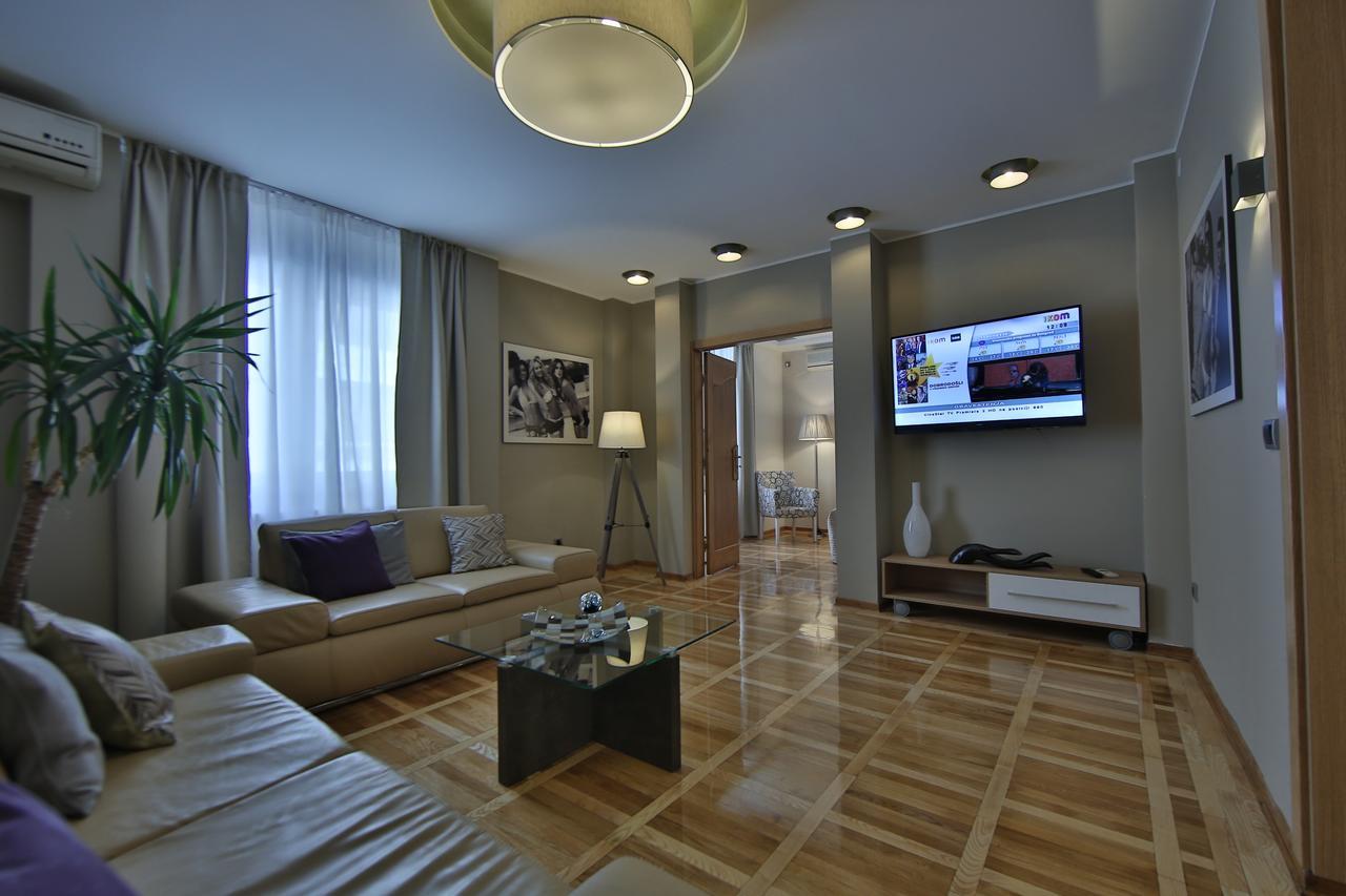 Aber Apartment Belgrado Buitenkant foto