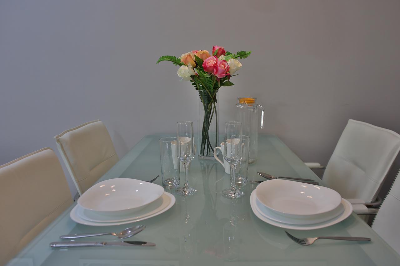 Aber Apartment Belgrado Buitenkant foto
